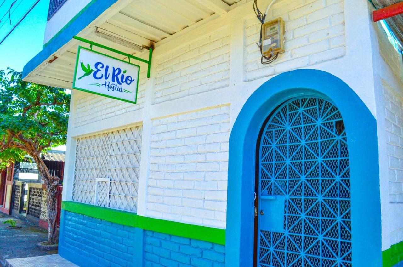 Hostal El Rio Леон Екстер'єр фото