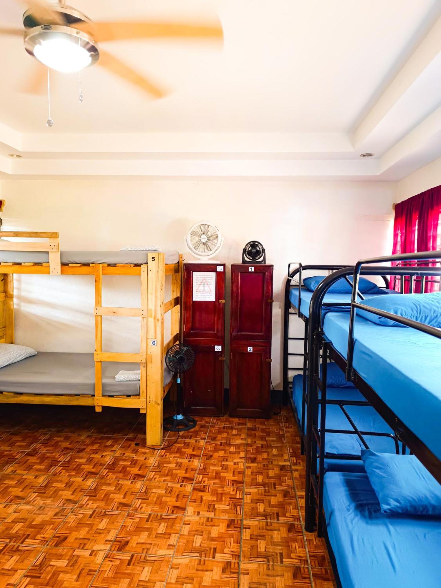 Hostal El Rio Леон Екстер'єр фото
